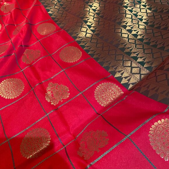 Red with Green check Indian traditional soft silk saree for women - Picture 9 of 16